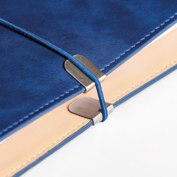 Agenda Portafoglio Maxi 19x25,5  - Gadget.it - Agenda Portafoglio Giornaliera Maxi Sab. e Dom. Abbinati 19x25,5 cm