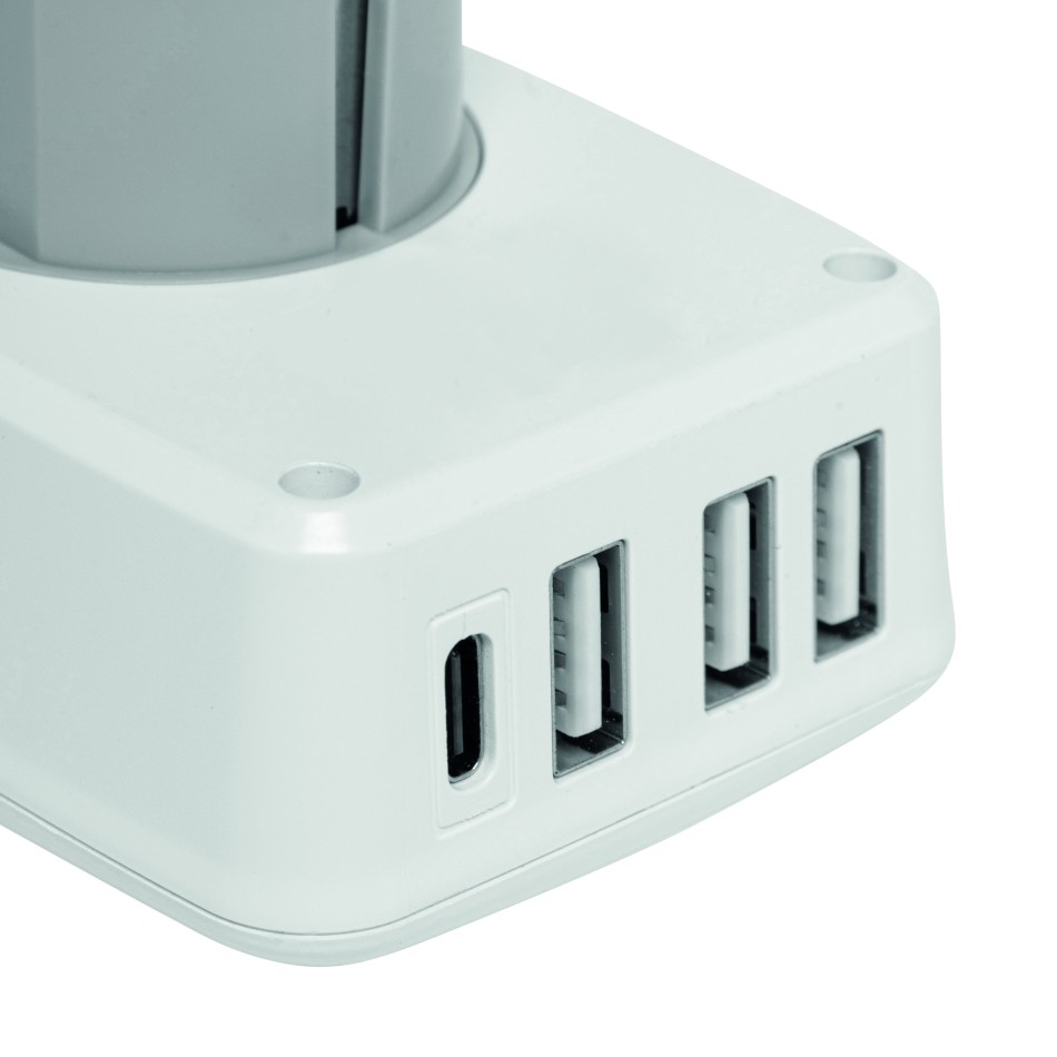 ENDLESS POWER PRO - Presa USB-PLUG-ALIMENTATORE - Gadget.it - 