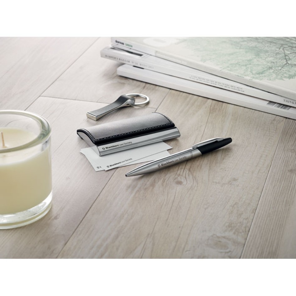 Set penna, portachiavi e portabiglietti - KADEAU  - Gadget.it - 