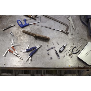 Multi tools 10 funzioni, in acciaio inox Milani - Gadget.it - 