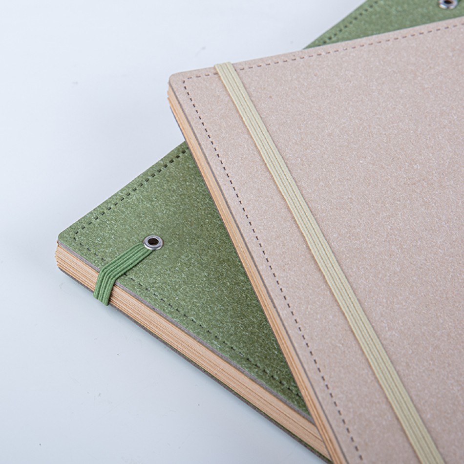 NOTES PENDANT - Gadget.it - 