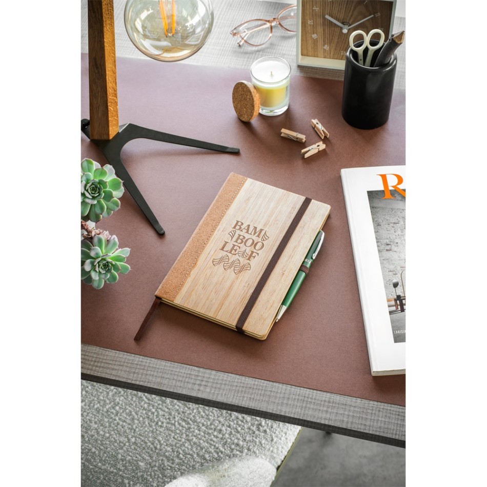 ORWELL. Block notes A5 in bambù e fogli in sughero con pagine a righe - Gadget.it - 