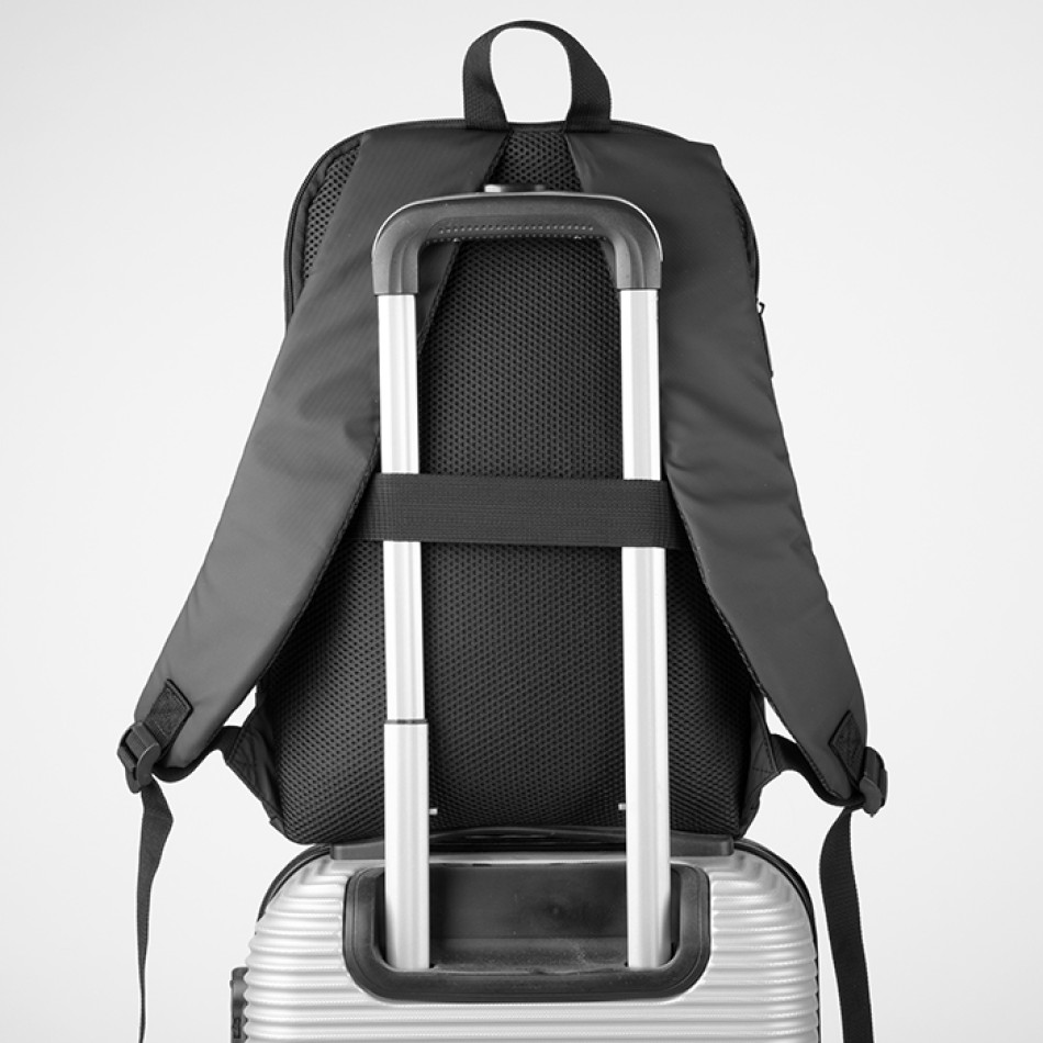 Zaino in PU 43x30x10 cm - SHIELD - Gadget.it - 